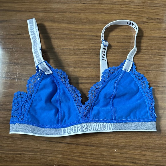 Victorias Secret | Blue Lace Bralette - Picture 3 of 10